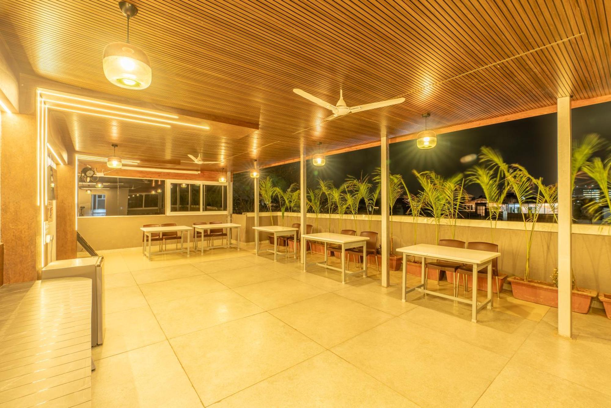 Seasons Suites Koramangala Bangalore Extérieur photo