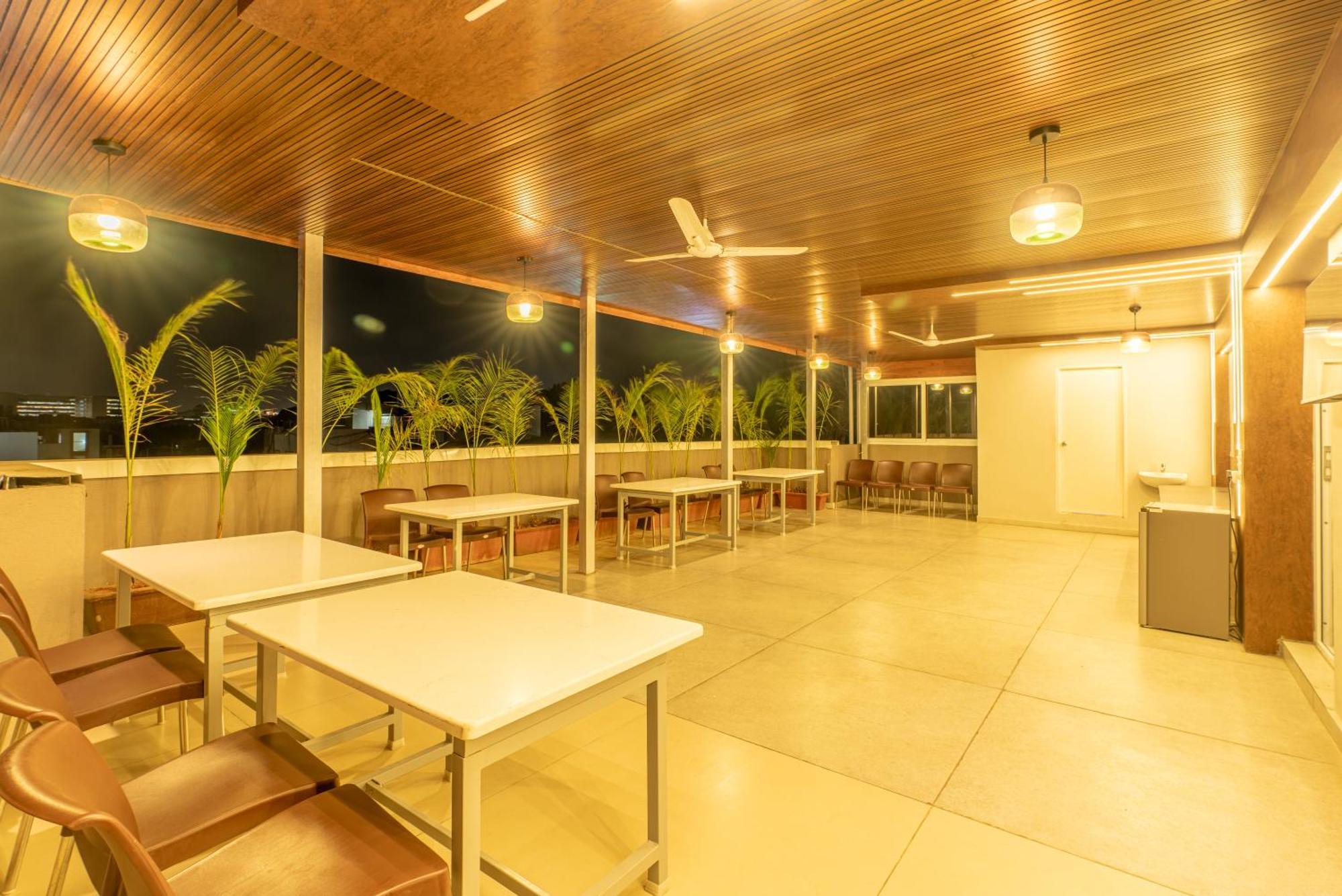 Seasons Suites Koramangala Bangalore Extérieur photo
